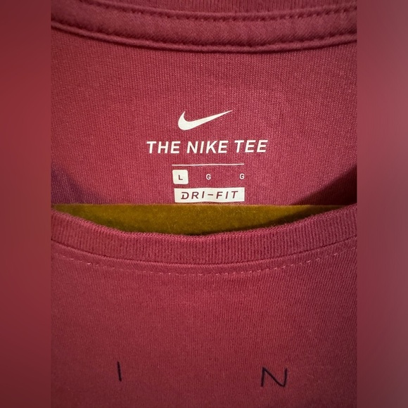 Nike Magenta Dri-Fit Mind Body Nike Tank Top - Picture 4 of 6